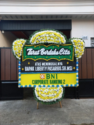 Papan Bunga Duka di Ingin Jaya